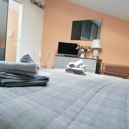 Il Sole Dell'etna Apartment Aci SantʼAntonio